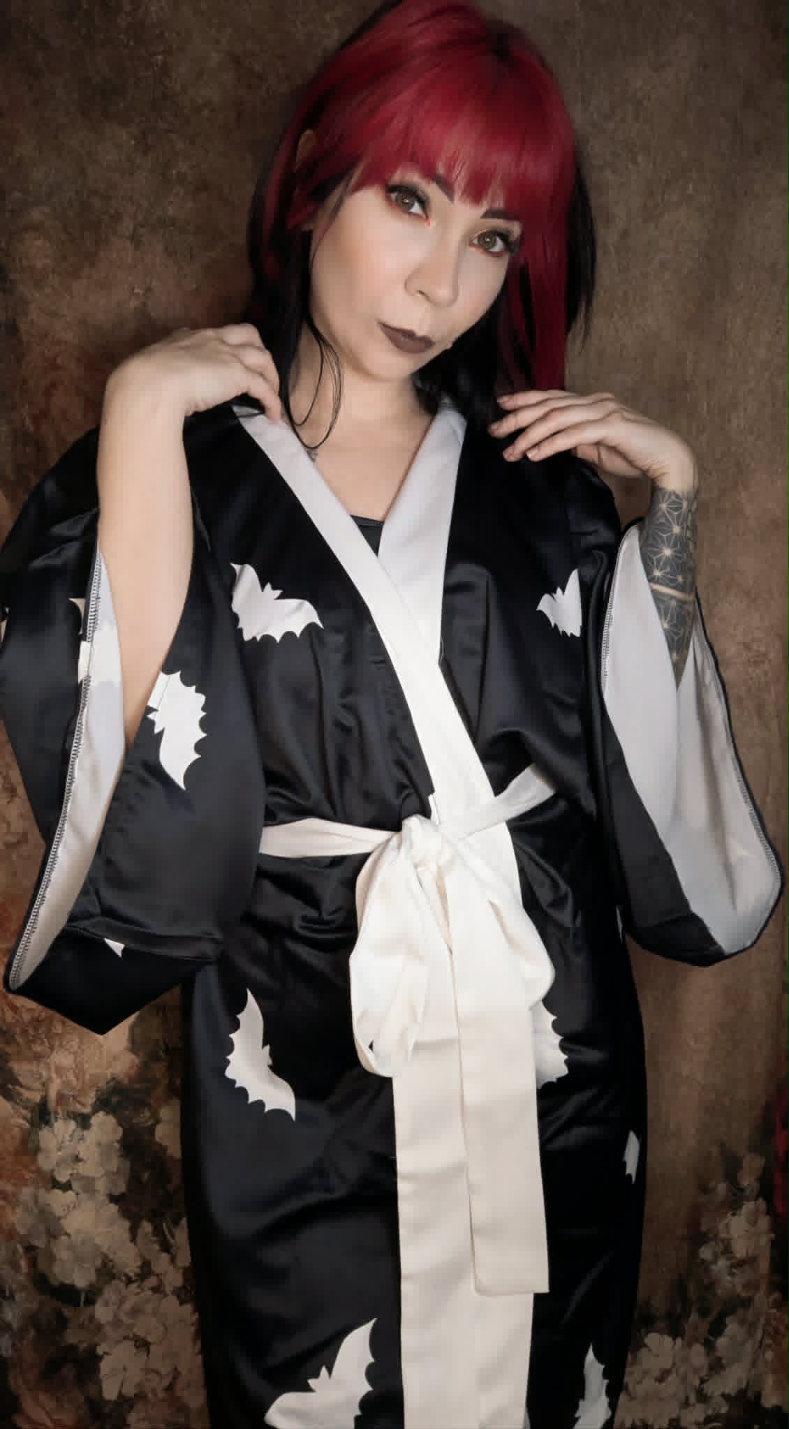 ANTIBrand Bats on Repeat Short Robe